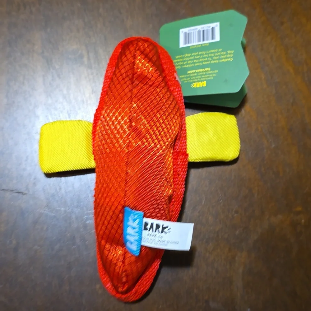 Bark Dog Toy Doggy Paddler Kayak NWT‎